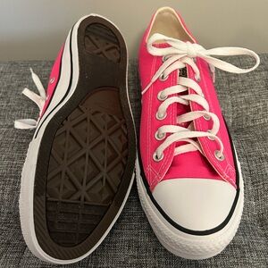 Fabulous Pink Converse…never worn!